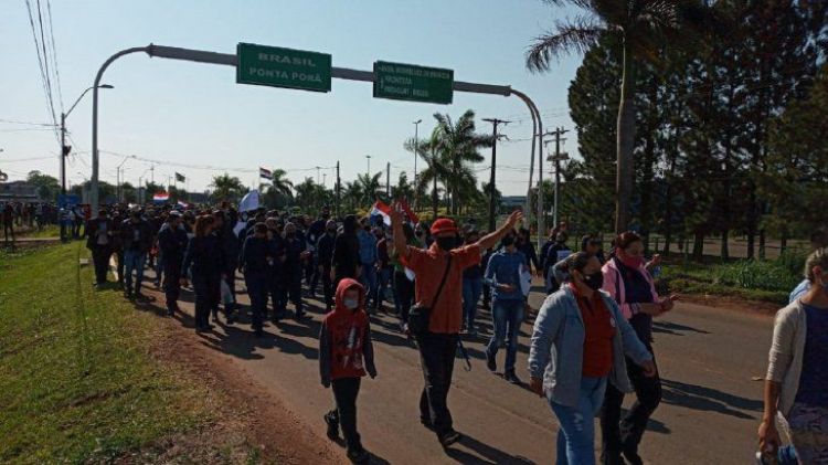 Brasil. Prorrogaron cierre hasta el 26 de octubre