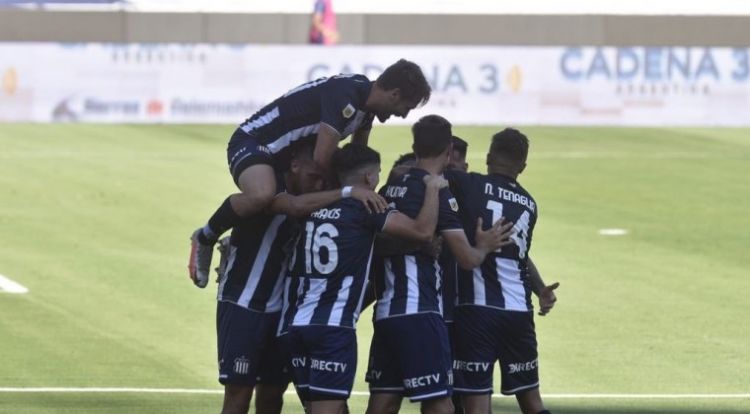 Talleres sigue líder; River y Boca ganan en la previa del superclásico