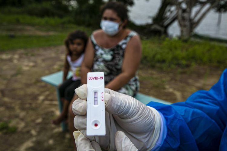 Brasil registra 1.382 muertes y 12.581 diagnósticos por COVID-19 en 24 horas