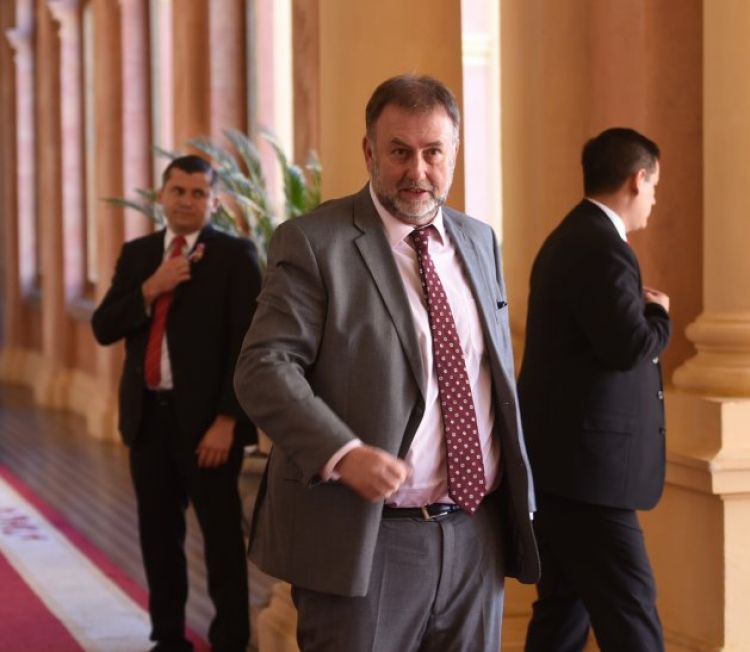 Congreso abre puerta para suba de salarios en 2021, pese a emergencia