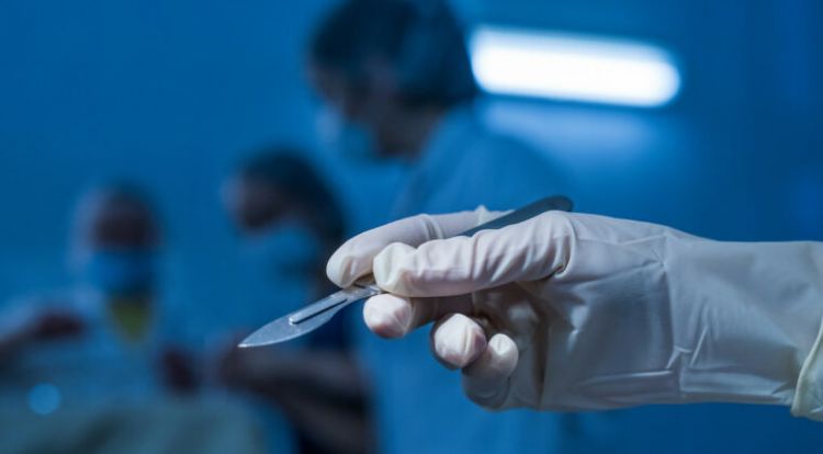 Piden autopsia para confirmar suicidio de supuesto feminicida