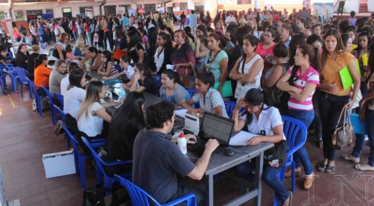 Desempleo afecta a unos 376.000 jóvenes en Paraguay