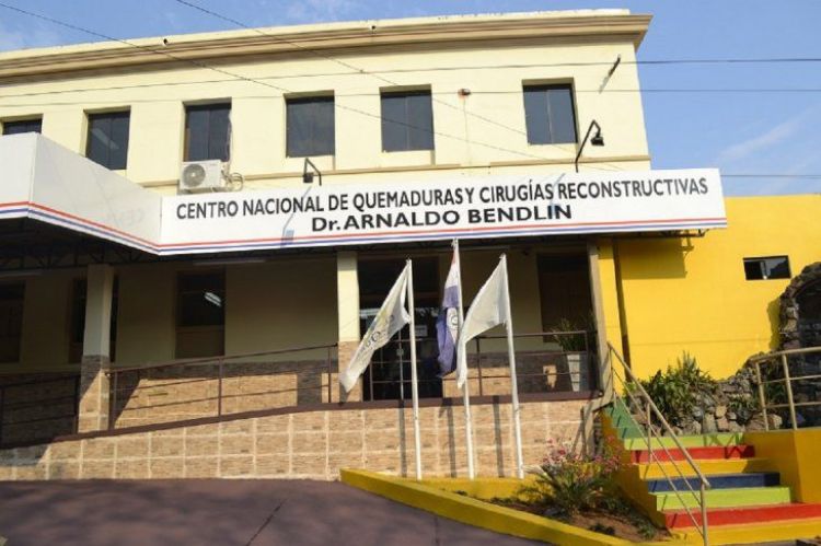 Dos niños y un adolescente están internados a causa de quema de basuras