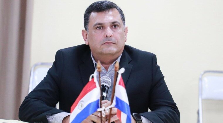 Cambian al ministro de Justicia Édgar Olmedo