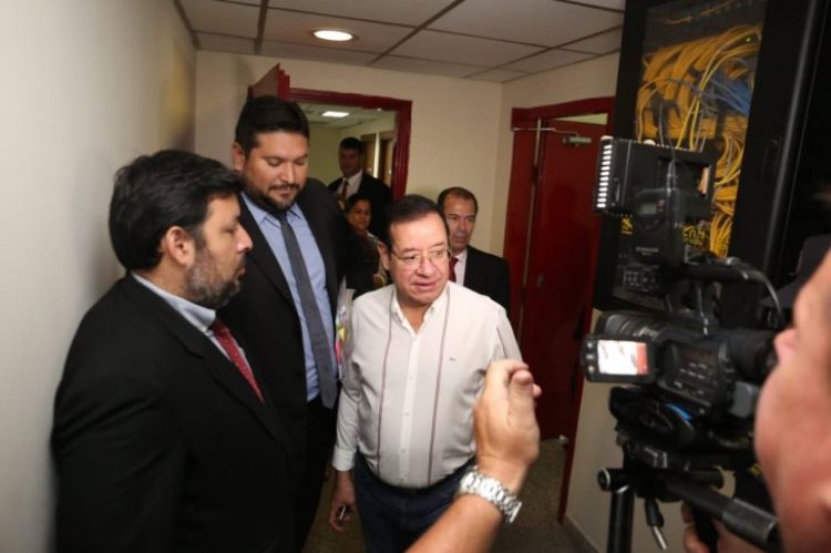 Cuevas presenta un hábeas corpus para evitar prisión