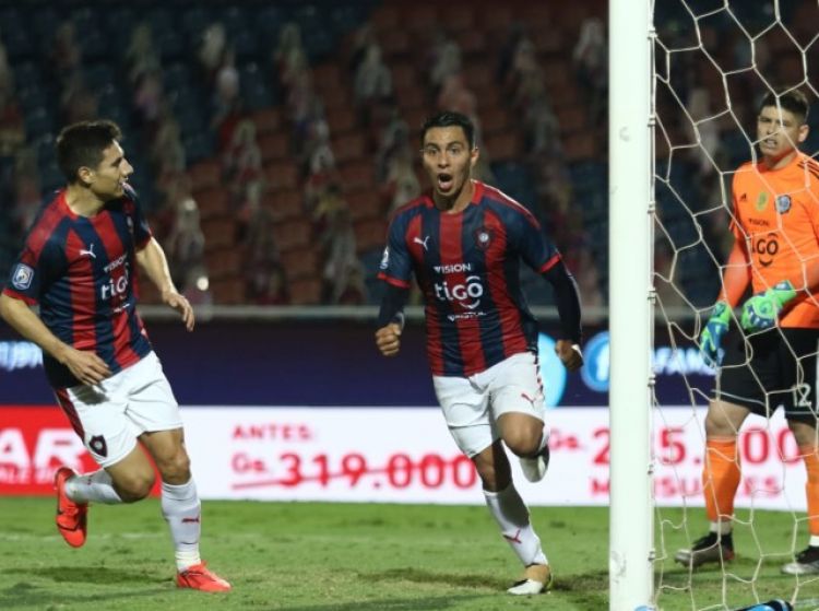 Cerro ganó el clásico y camina imparable al titulo