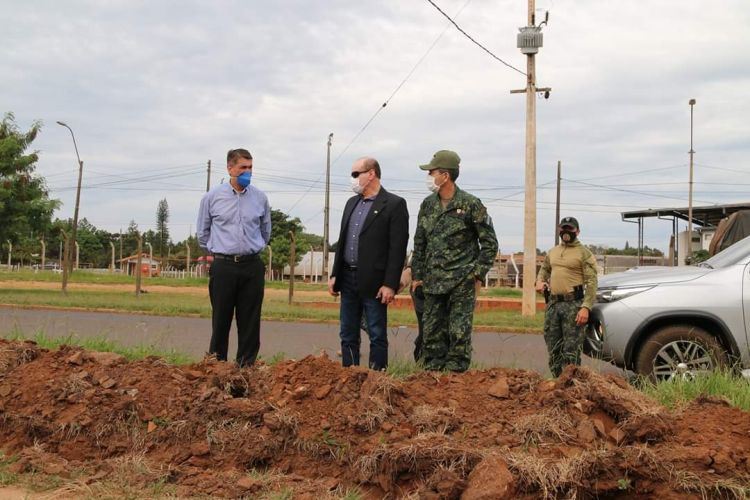FRONTERAS SEGUIRN CERRADAS AFIRM MINISTRO DE DEFENSA.