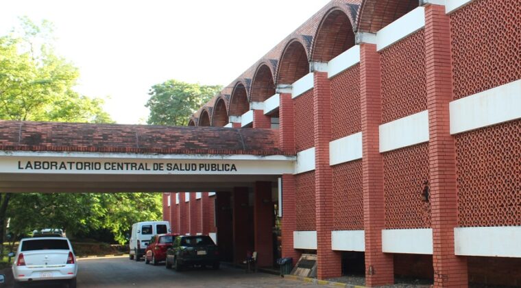 Sospecha de sarampión: Salud inicia trámites para enviar muestras a EEUU