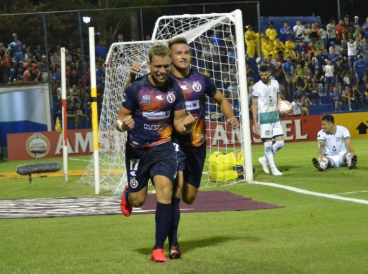 Sol de América tomó ventaja y derrotó como local 1-0 al Goiás