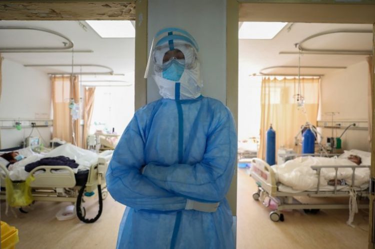 Muere por el coronavirus el director de un hospital de Wuhan