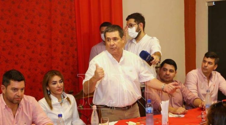 Cartes fustiga a opositores que buscan abortar listas desbloqueadas