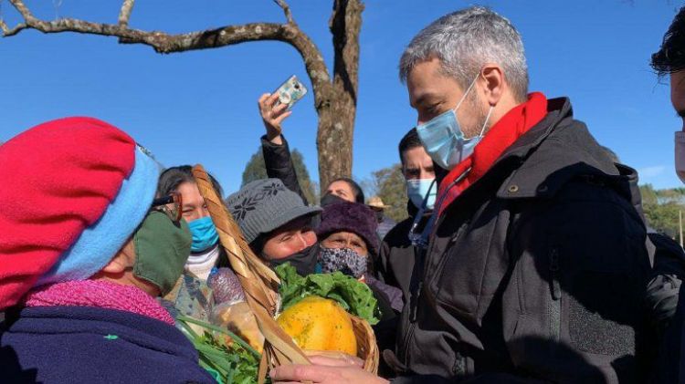 Mario Abdo pide no más divisiones "en homenaje a fallecidos por Covid-19"