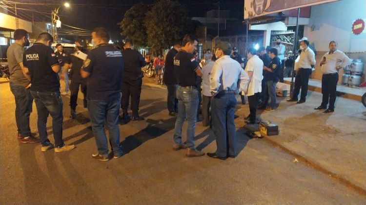 Asesinan a balazos a un hombre en la vía pública