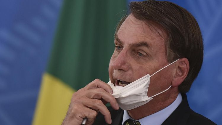 Bolsonaro anunció un nuevo protocolo para el uso de la cloroquina como tratamiento contra el coronavirus