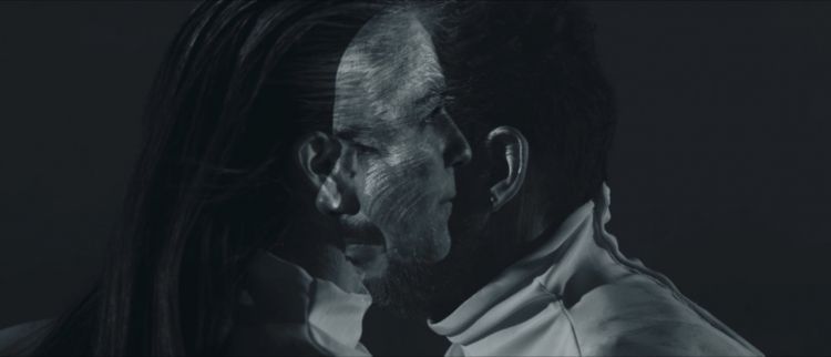 Flou presenta videoclip para su reciente cancin "Alpha"
