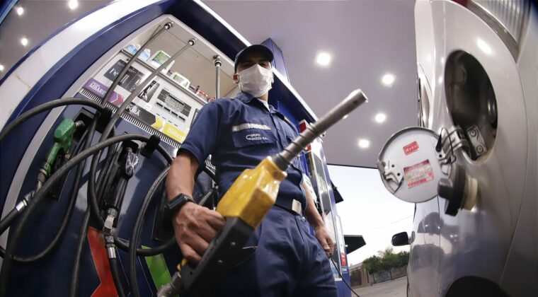 Dicapar explica por qué no puede bajar el precio del combustible