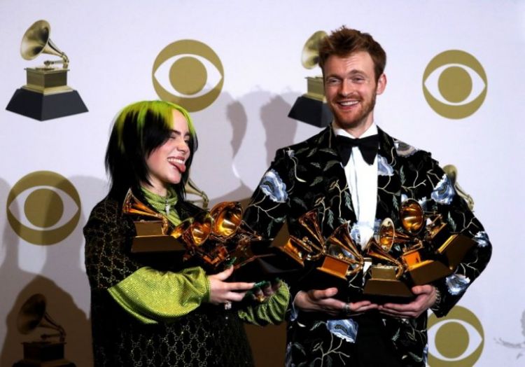 La emoción dio el tono a la 62ª ceremonia de entrega del Grammy