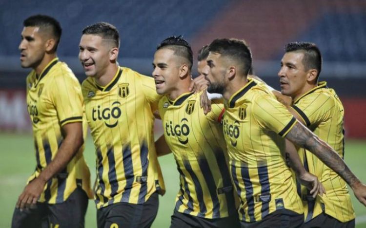 Guaraní sigue por la senda victoriosa en la Copa