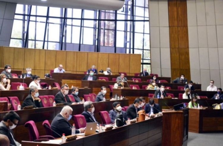 Senado se queda sin teléfonos corporativos