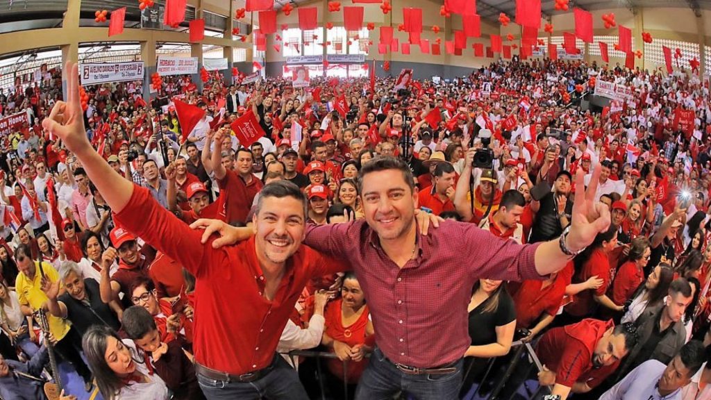ANR logra acuerdo con Banco Continental y obtiene préstamo de G. 17 mil millones para financiar campaña