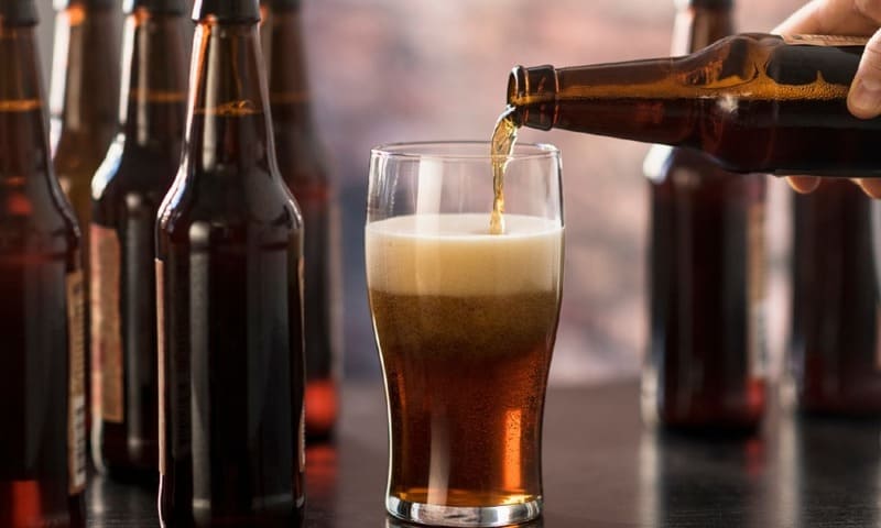 ¿Qué está prohibido desde el 29 de abril? Venta de bebidas alcohólicas y celebración de eventos públicos