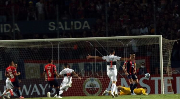 Olimpia salva el orgullo y se marcha a jugar la Sudamericana