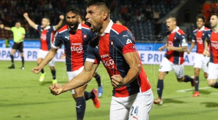 Cerro y un triunfo que lo mantiene cerca de Guaraní