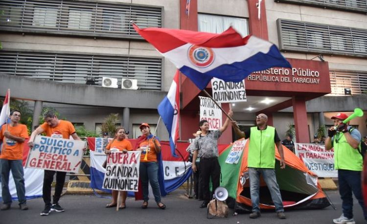 Juicio político a Quiñónez se define a la vuelta del receso parlamentario