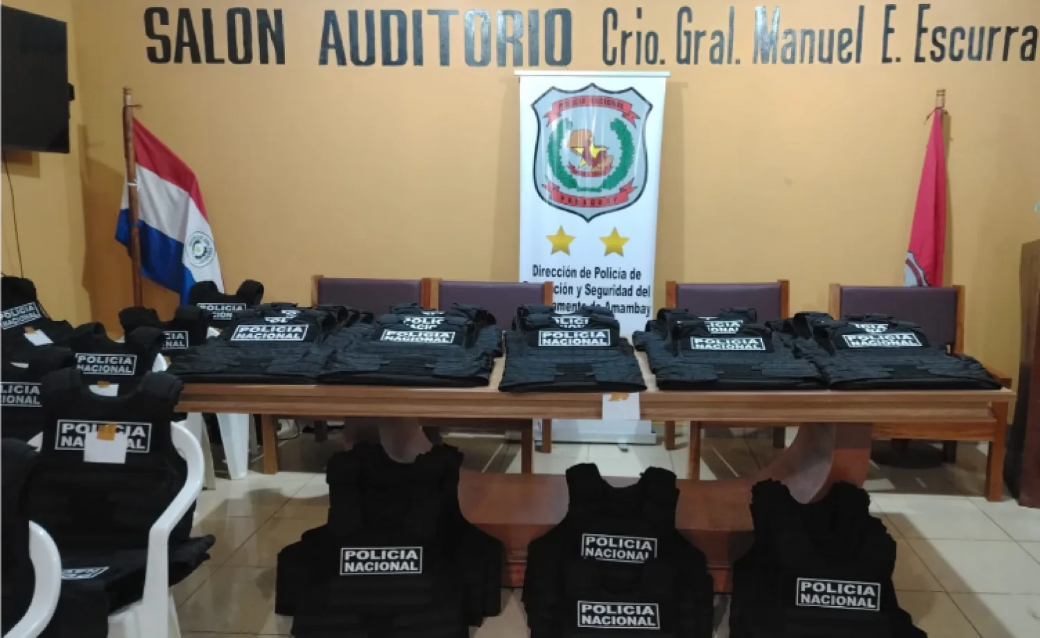 Distribuyen chalecos antibalas a dependencias policiales de Amambay