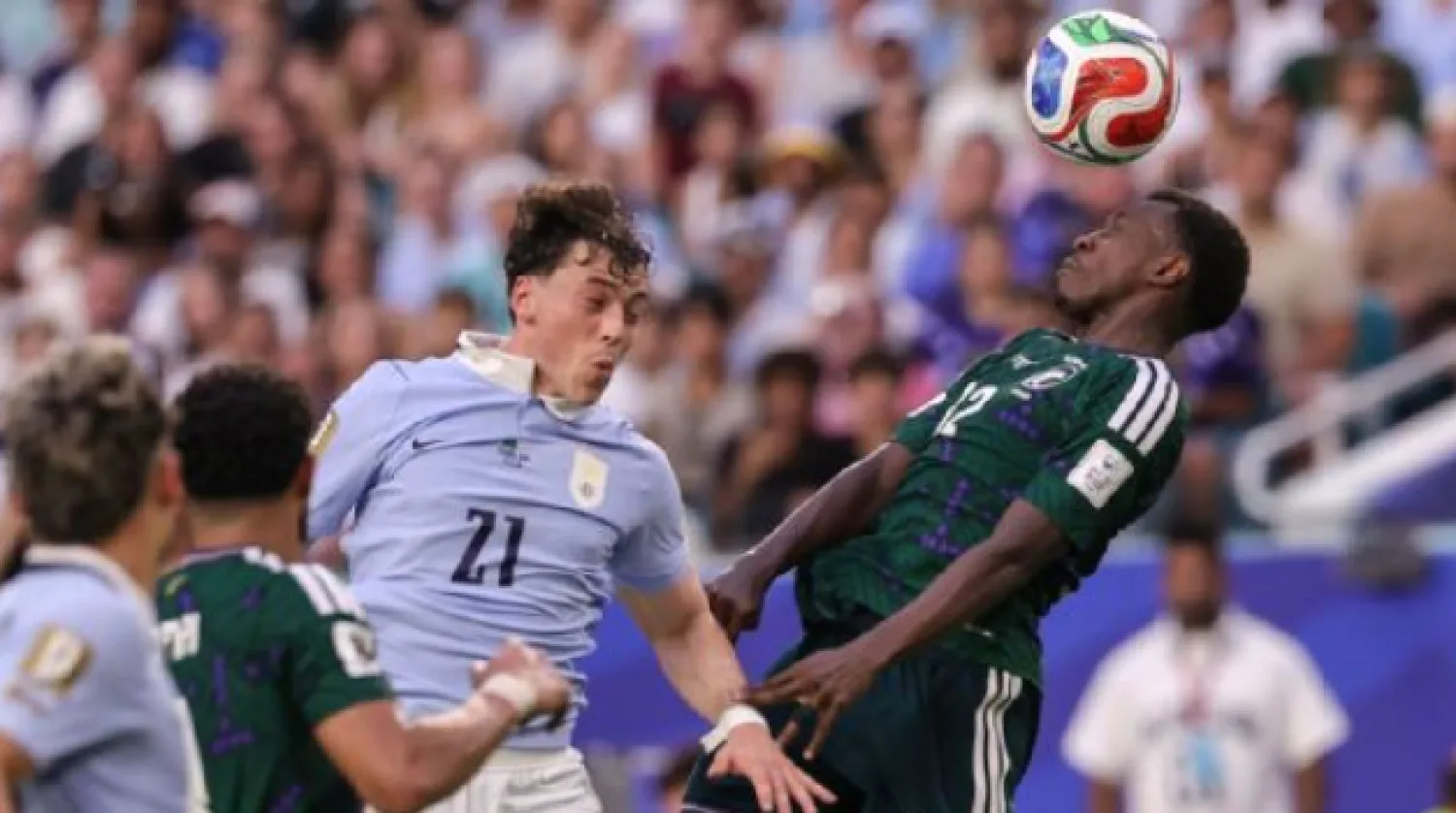 Uruguay rescata un punto ante una combativa Arabia Saudita en Miami
