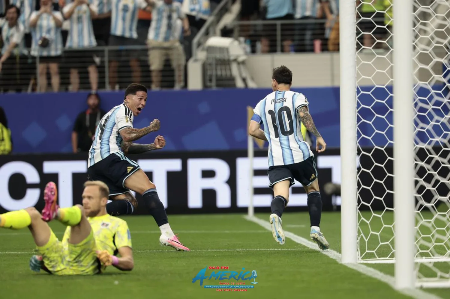 Con un doblete de un Messi monumental, Argentina venció a Austria y está en 16avos de final