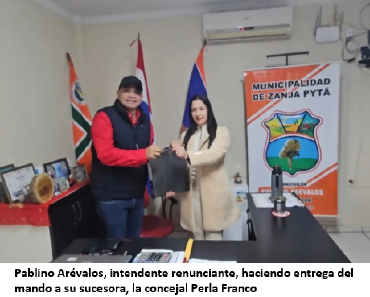 Tensión y doble intendencia en Zanja Pytã: Perla Franco y Antero Ruiz se disputan el Ejecutivo municipal