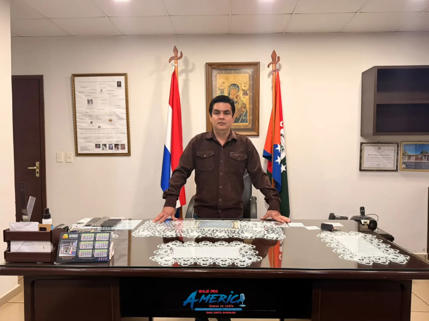 Ever Ramón Salinas jura como nuevo Intendente Municipal