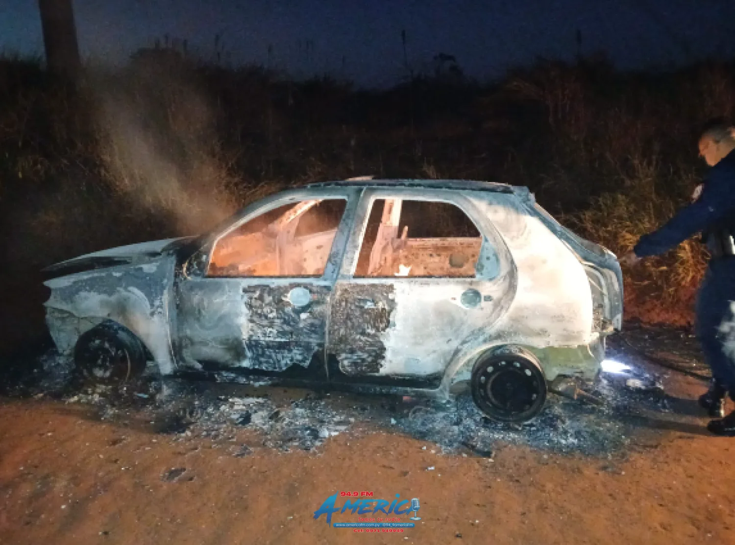 Hallan auto completamente calcinado en camino vecinal entre Pedro Juan Caballero y Zanja Pytá