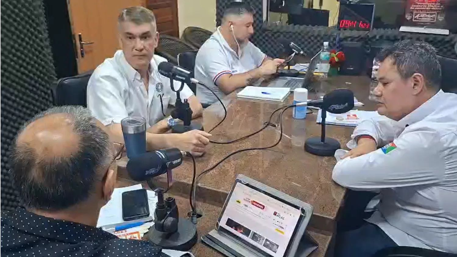 Caliente debate radial entre candidatos a intendente de Pedro Juan Caballero a pesar de buscar un pacto de no agresión