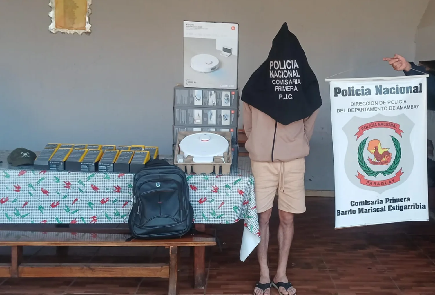 Joven brasileño es aprehendido tras violenta resistencia, persecución y hallazgo de contrabando en el barrio Mcal. Estigarribia