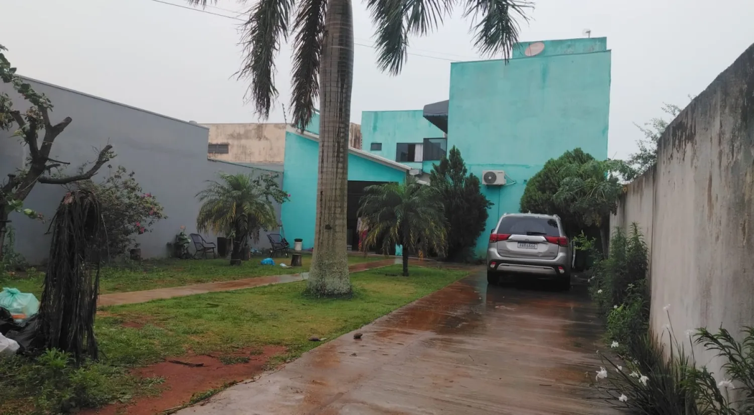 Operativo fiscal policial deja seis retenidos e incautan vehículo blindado y drogas