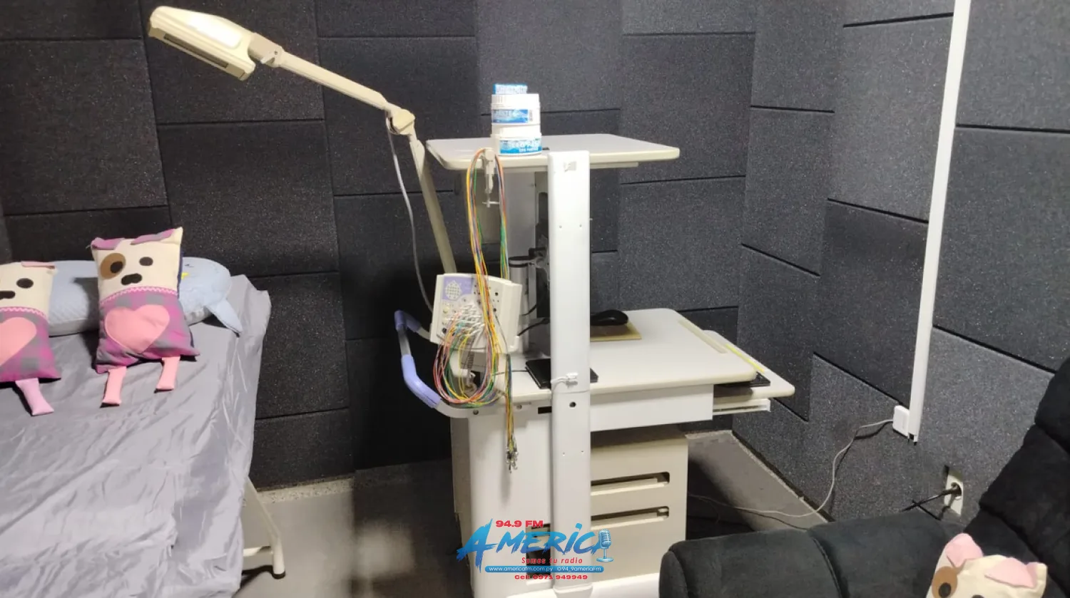 Inauguran moderno electroencefalógrafo en el Centro de Especialidades del Hospital Juan Pablo II
