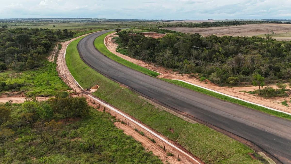 Avanza a buen ritmo la construcción de la Ruta PY17