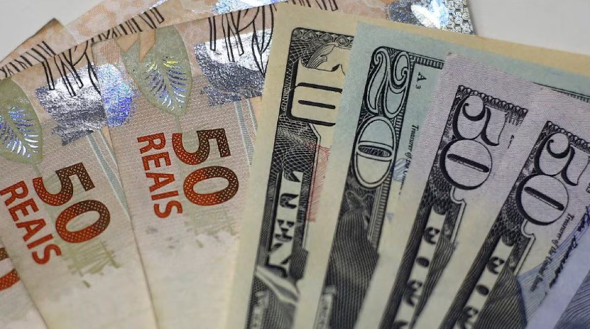 El dólar se disparó hasta un 12% en Brasil tras el triunfo de Lula en el balotaje