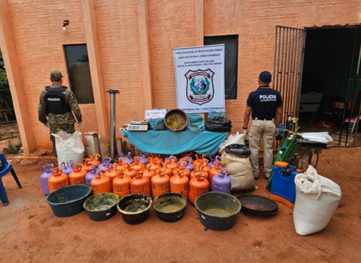Desmantelan laboratorio clandestino de marihuana "ICE" y hachís en Karapa'í